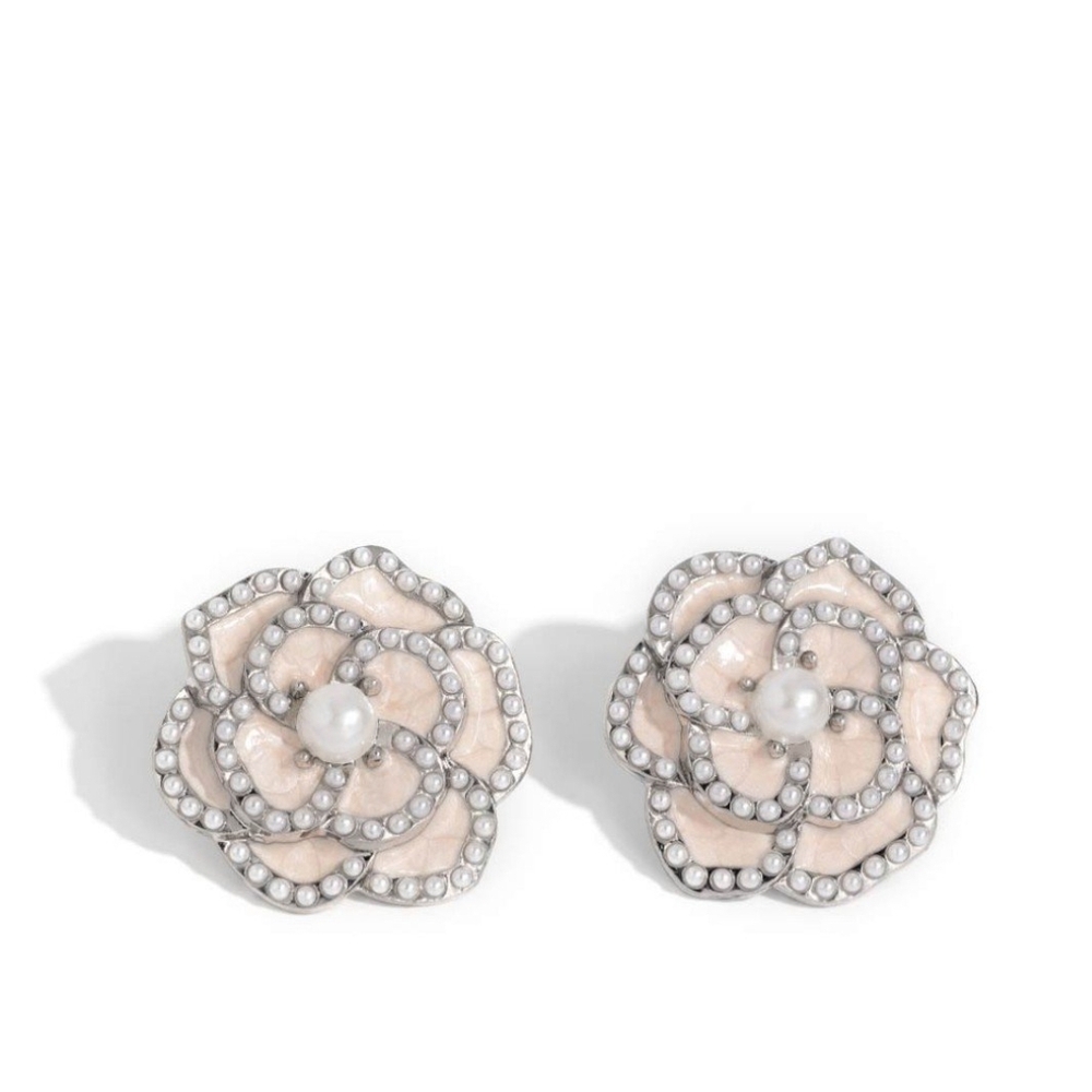 Paparazzi Cream Silver Floral Earrings with Sparkling Elegance Sauve Sensation
